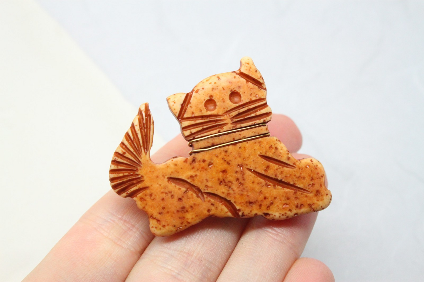 Adorable Vintage Plastic and Gilt Metal Kitten Cat Artisan Brooch