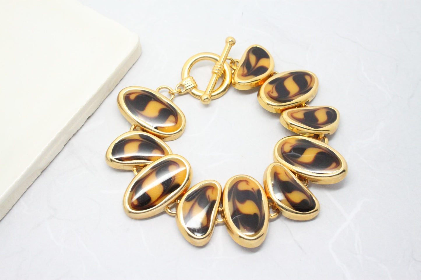 Vintage 1980s Yellow Gold and Brown Enamel Chunky Bean Link Bracelet