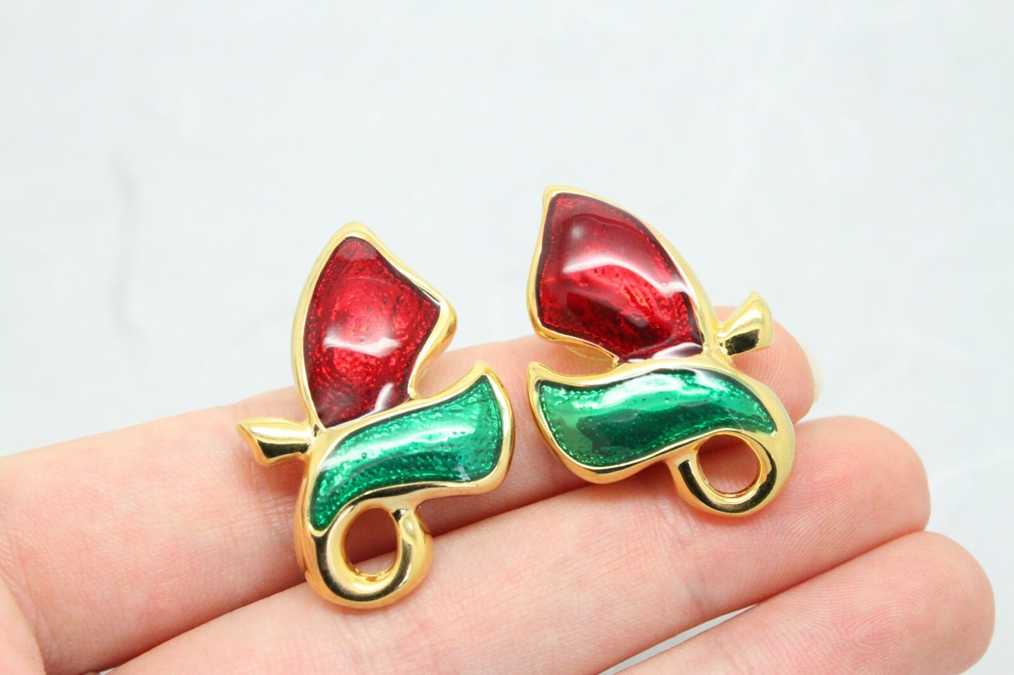 Vintage 1980s Red Enamel and Gold Plated Flourish Earrings