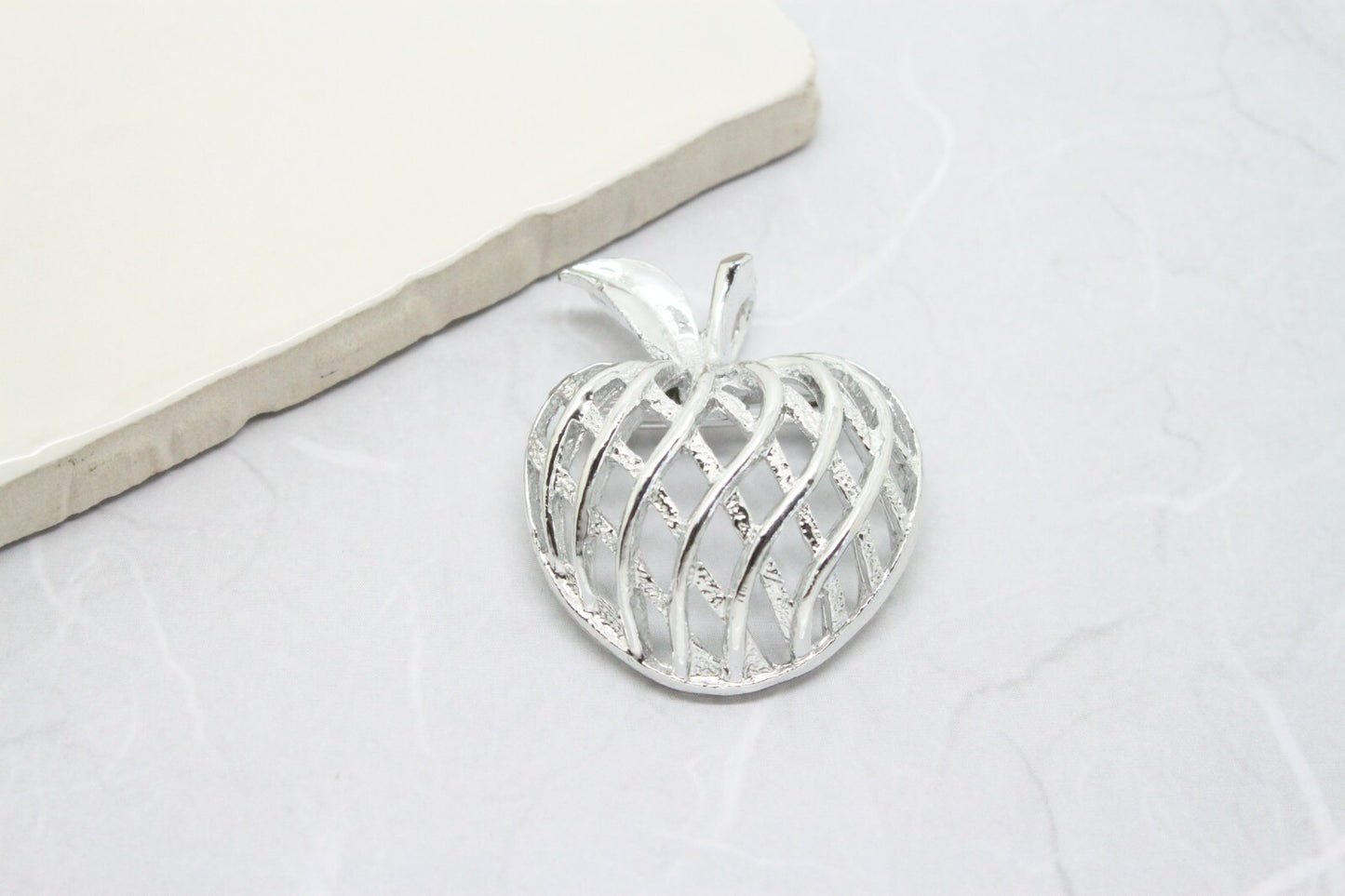 Vintage Signed Gerrys Silver Basket Woven Apple Fruit Brooch