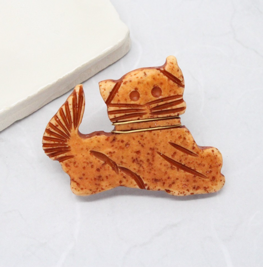 Adorable Vintage Plastic and Gilt Metal Kitten Cat Artisan Brooch