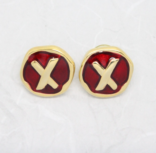 Stylish 1980s Vintage Gold Plated Kiss Red Enamel Stud Earrings
