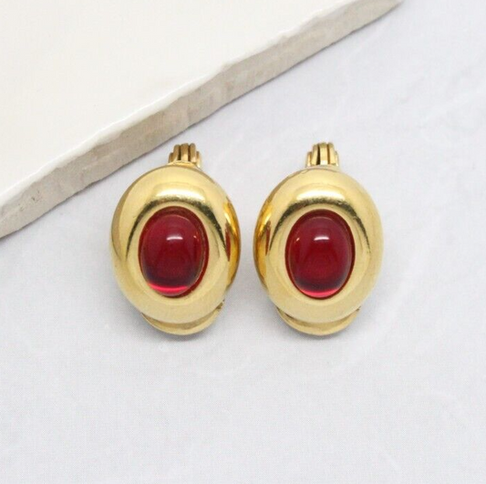 Stunning Vintage Signed Monet Jewel Red Cabachon Gold Clip On Earrings
