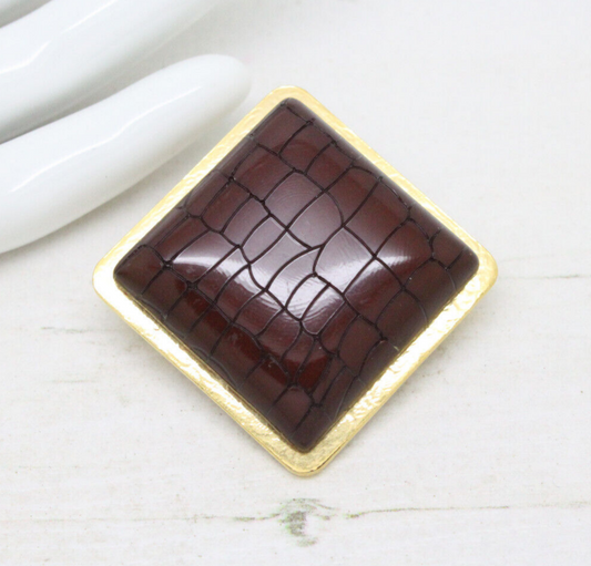 Stylish Vintage Gold Plated Mock Croc Brown Lucite Brooch